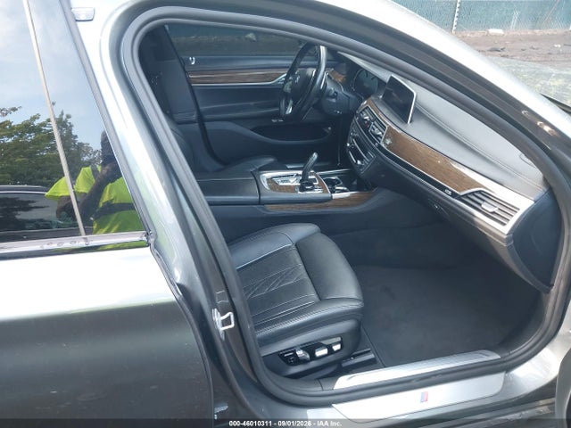 Продаж на аукціоні авто 2018 Bmw 740i, vin: WBA7E2C51JG742139, номер лоту: 46010311