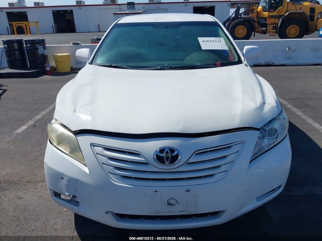 46010312 :رقم المزاد ، 4T1BE46K98U731522 vin ، 2008 Toyota Camry Le مزاد بيع