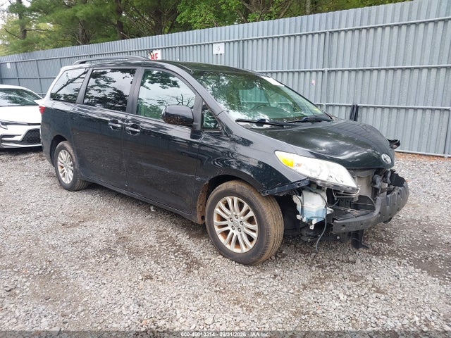 Продажа на аукционе авто 2015 Toyota Sienna Xle Premium 8 Passenger, vin: 5TDYK3DC4FS596321, номер лота: 46010314