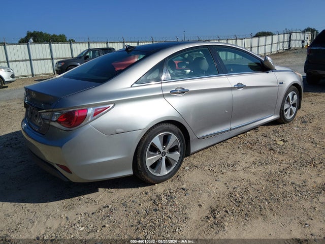 Продажа на аукционе авто 2012 Hyundai Sonata Hybrid, vin: KMHEC4A44CA023345, номер лота: 46010382