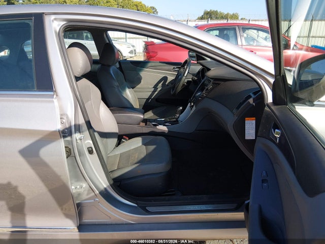 Продажа на аукционе авто 2012 Hyundai Sonata Hybrid, vin: KMHEC4A44CA023345, номер лота: 46010382
