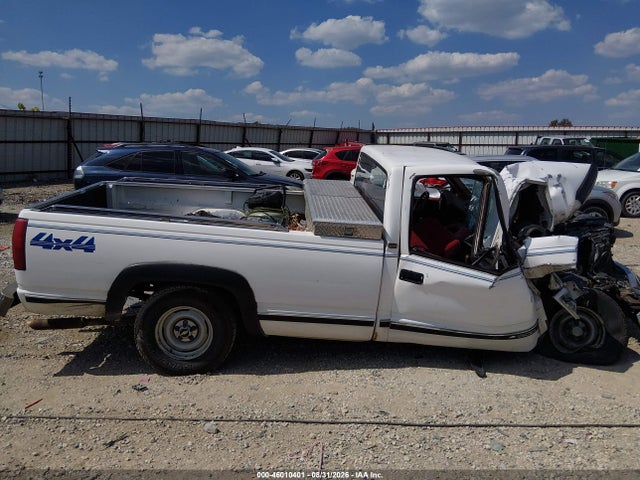 46010401 :رقم المزاد ، 1GCEC14K3NZ232772 vin ، 1992 Chevrolet Gmt-400 C1500 مزاد بيع