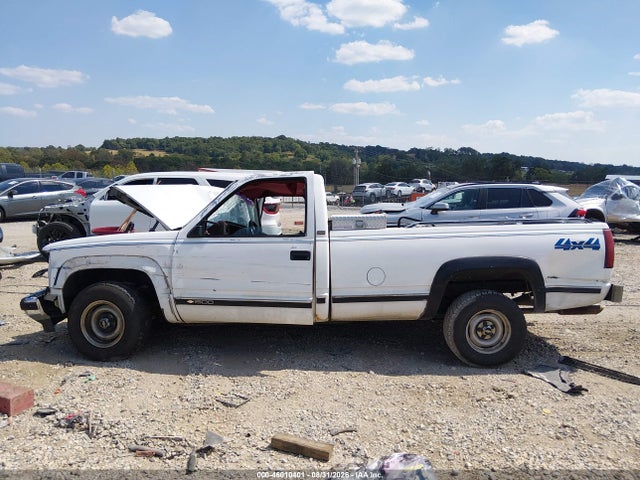 46010401 :رقم المزاد ، 1GCEC14K3NZ232772 vin ، 1992 Chevrolet Gmt-400 C1500 مزاد بيع