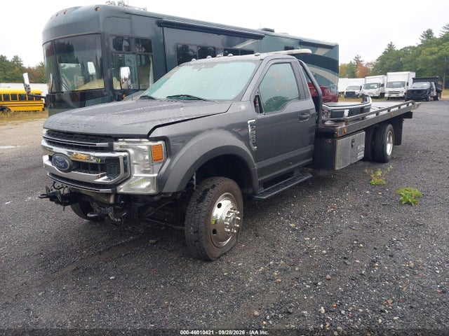 Ford F-550 Chassis Xl 2020 1FDUF5GN3LEE88815 Image 2
