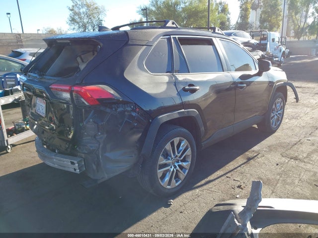 Toyota Rav4 Xle Premium 2022 2T3A1RFV2NC313855 Image 4