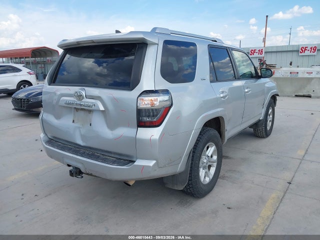Toyota 4RUNNER SR5 2017 JTEZU5JR3H5149602 Image 4