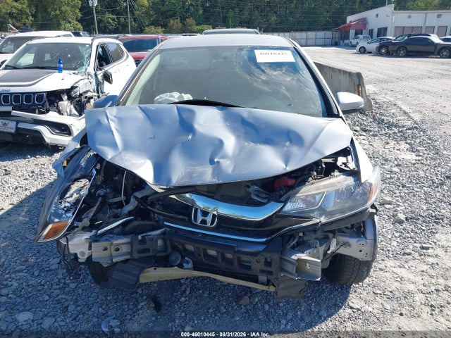 46010445 :رقم المزاد ، 3HGGK5H40KM721093 vin ، 2019 Honda Fit Lx مزاد بيع