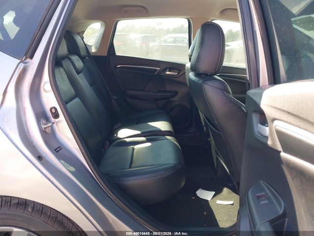 46010445 :رقم المزاد ، 3HGGK5H40KM721093 vin ، 2019 Honda Fit Lx مزاد بيع