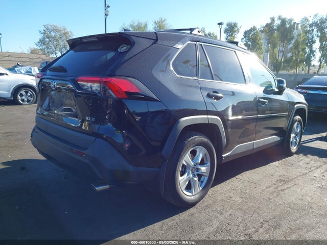 Toyota Rav4 Xle 2021 2T3W1RFV6MC142757 Image 4