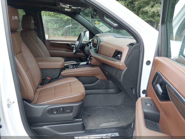 Aukcja sprzedaży 2026 Chevrolet Suburban High Country, 4wd, vin: 1GNS6GKL4TR372746, numer aukcji: 46010506