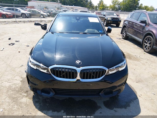 46010524 :رقم المزاد ، 3MW5R7J07M8B99026 vin ، 2021 Bmw 330i Xdrive مزاد بيع