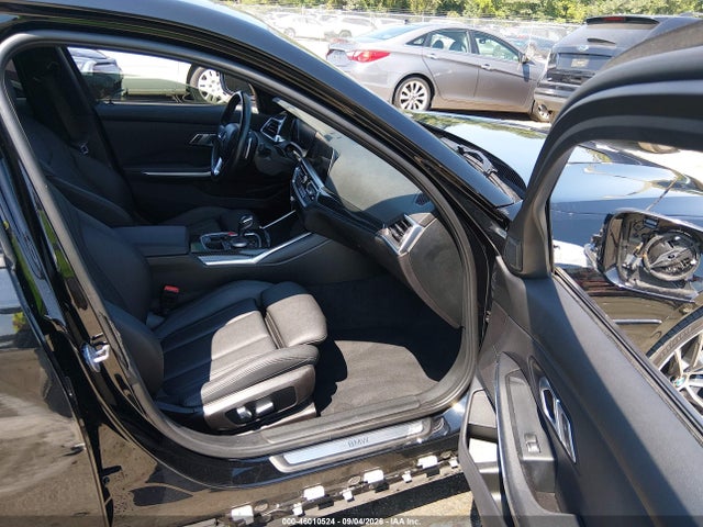 46010524 :رقم المزاد ، 3MW5R7J07M8B99026 vin ، 2021 Bmw 330i Xdrive مزاد بيع