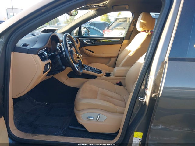 Porsche Macan 2018 WP1AA2A54JLB22558 Image 5