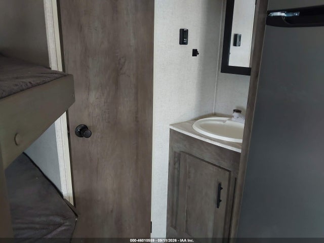 2020 Forest River 19dbxl მანქანა იყიდება აუქციონზე, vin: 4X4TWDU26L7366954, აუქციონის ნომერი: 46010559