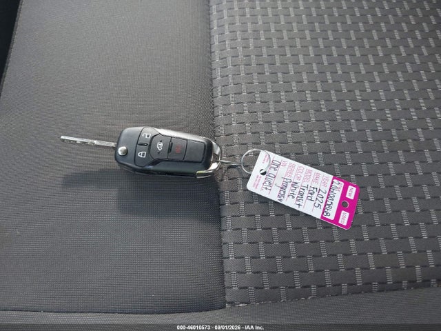 46010573 :رقم المزاد ، 1FBAX2Y8XSKA08768 vin ، 2025 Ford Transit-350 Passenger Van Xlt مزاد بيع