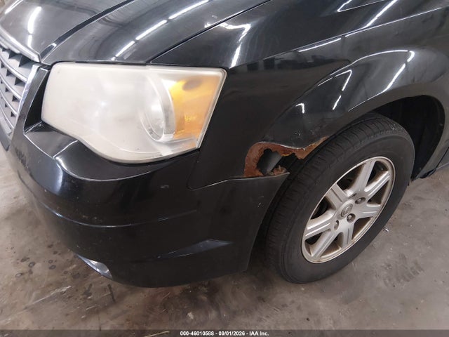 46010588 :رقم المزاد ، 2A4RR5D12AR285587 vin ، 2010 Chrysler Town & Country Touring مزاد بيع