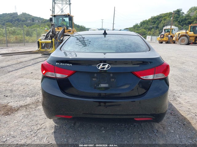 Продажа на аукционе авто 2013 Hyundai Elantra Gls, vin: 5NPDH4AE7DH221910, номер лота: 46010597