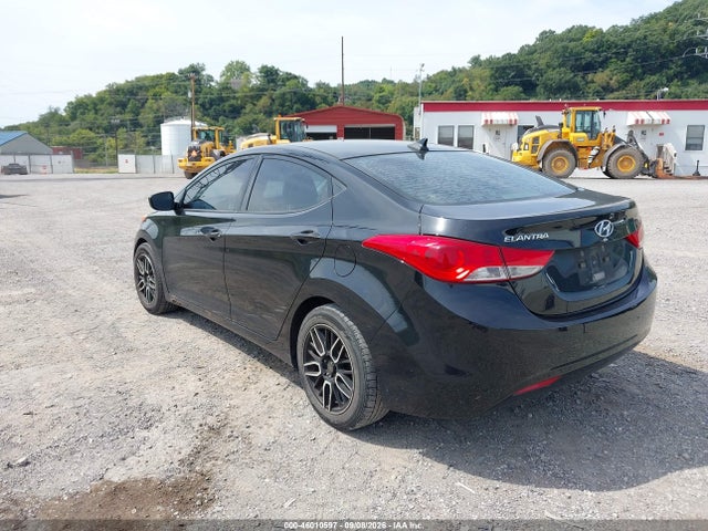 Продажа на аукционе авто 2013 Hyundai Elantra Gls, vin: 5NPDH4AE7DH221910, номер лота: 46010597