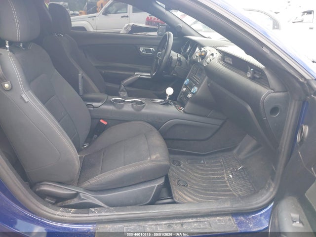 2015 Ford Mustang V6 მანქანა იყიდება აუქციონზე, vin: 1FA6P8AM5F5361005, აუქციონის ნომერი: 46010619