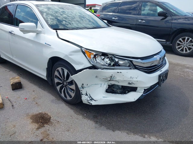 46010621 :رقم المزاد ، JHMCR6F52HC023068 vin ، 2017 Honda Accord Hybrid Ex-l مزاد بيع