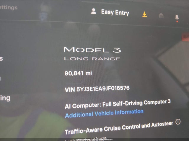 2018 Tesla Model 3 Long Range/mid Range მანქანა იყიდება აუქციონზე, vin: 5YJ3E1EA9JF016576, აუქციონის ნომერი: 46010651