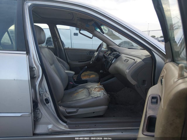 1999 Honda Accord Ex V6 მანქანა იყიდება აუქციონზე, vin: 1HGCG1650XA042689, აუქციონის ნომერი: 46010683