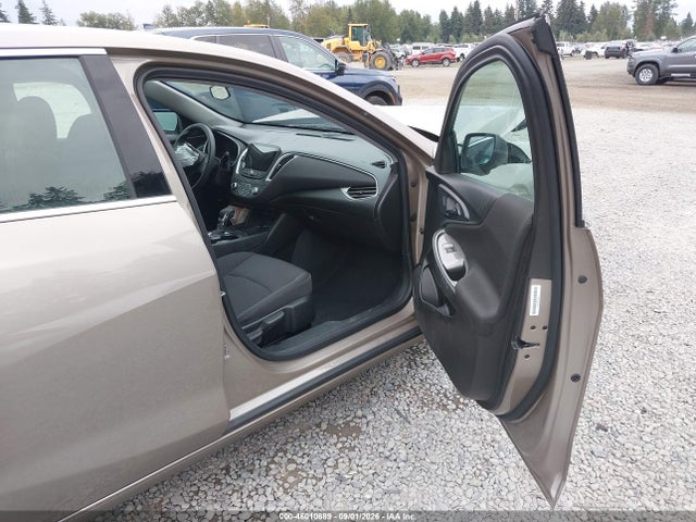 1G1ZD5ST4PF216336 Chevrolet Malibu Fwd 1lt
