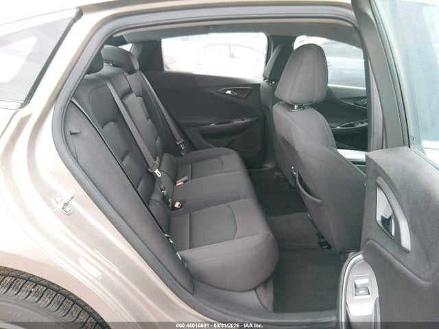 1G1ZD5ST1SF115411 Chevrolet Malibu Fwd 1lt