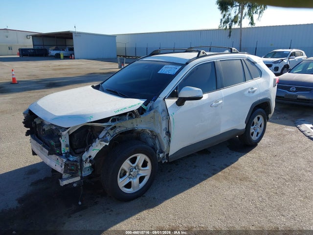 Toyota RAV4 LE 2019 2T3G1RFV3KC007642 Image 2