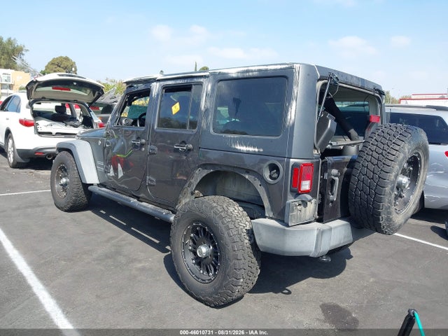 1C4BJWDG2JL895734 Jeep Wrangler Jk Unlimited Sport 4x4