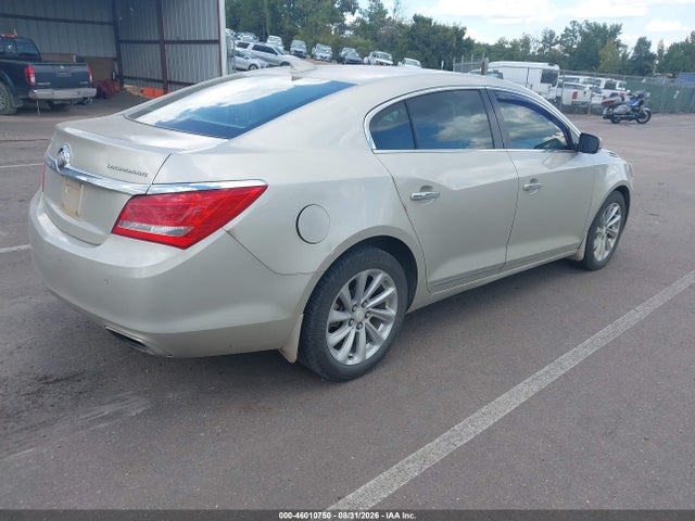 1G4GB5G39GF280638 Buick Lacrosse Leather