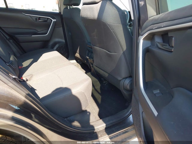2022 Toyota Rav4 Le მანქანა იყიდება აუქციონზე, vin: 2T3F1RFV7NC308575, აუქციონის ნომერი: 46010772