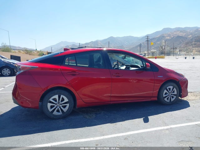 Toyota Prius Four 2016 JTDKARFU0G3525122 Image 13