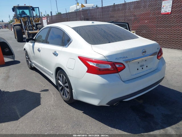 Продаж на аукціоні авто 2017 Nissan Altima 2.5 Sv, vin: 1N4AL3AP8HC208071, номер лоту: 46010910