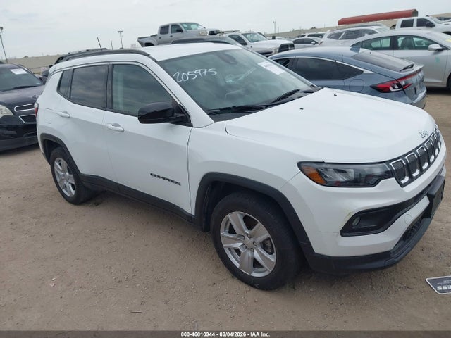 2022 Jeep Compass Latitude 4x4 მანქანა იყიდება აუქციონზე, vin: 3C4NJDBB1NT205975, აუქციონის ნომერი: 46010944