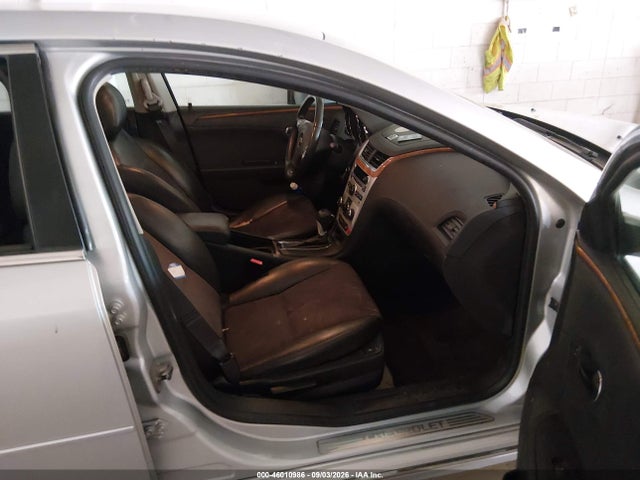 46010986 :رقم المزاد ، 1G1ZD5E1XBF275992 vin ، 2011 Chevrolet Malibu 2lt مزاد بيع