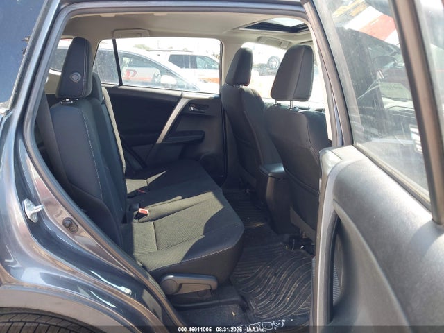Toyota Rav4 Xle 2015 2T3RFREV5FW395506 Image 8