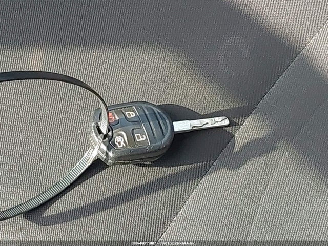 46011007 :رقم المزاد ، 3FADP4EJ2JM121977 vin ، 2018 Ford Fiesta Se مزاد بيع