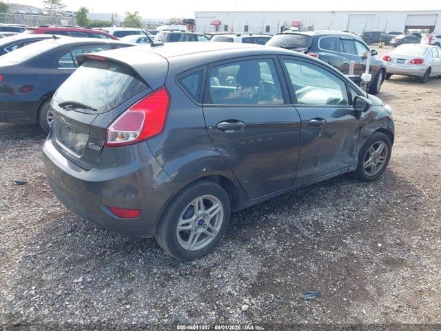 46011007 :رقم المزاد ، 3FADP4EJ2JM121977 vin ، 2018 Ford Fiesta Se مزاد بيع