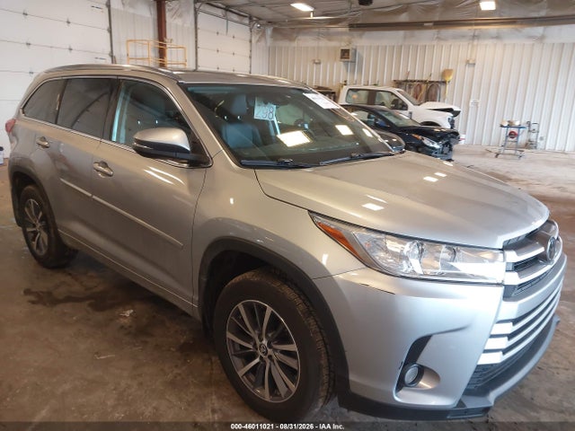Auction sale of the 2018 Toyota Highlander Xle, vin: 5TDJZRFH2JS871881, lot number: 46011021