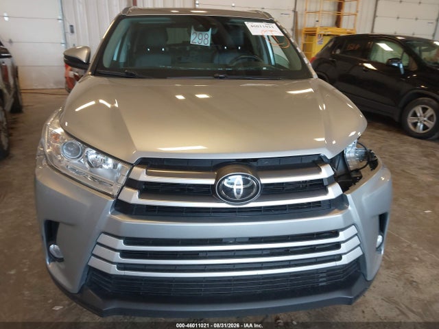 Auction sale of the 2018 Toyota Highlander Xle, vin: 5TDJZRFH2JS871881, lot number: 46011021