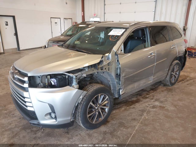 Auction sale of the 2018 Toyota Highlander Xle, vin: 5TDJZRFH2JS871881, lot number: 46011021