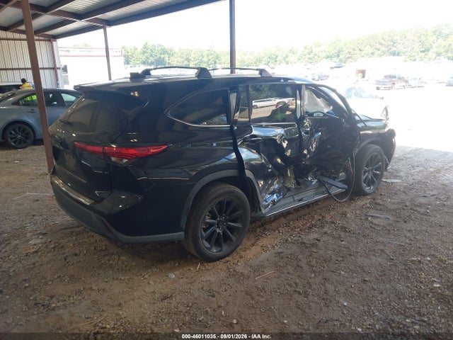 Toyota Highlander Xle 2022 5TDHZRAH5NS125341 Image 4