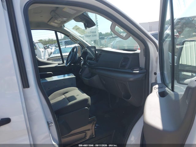 46011046 :رقم المزاد ، 1FTYE1Y86PKA52722 vin ، 2023 Ford Transit-150 مزاد بيع
