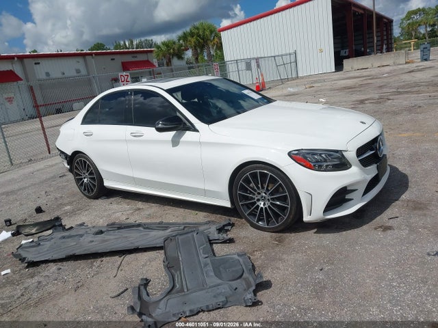 46011051 :رقم المزاد ، W1KWF8DB5MR645057 vin ، 2021 Mercedes-benz C 300 Sedan مزاد بيع