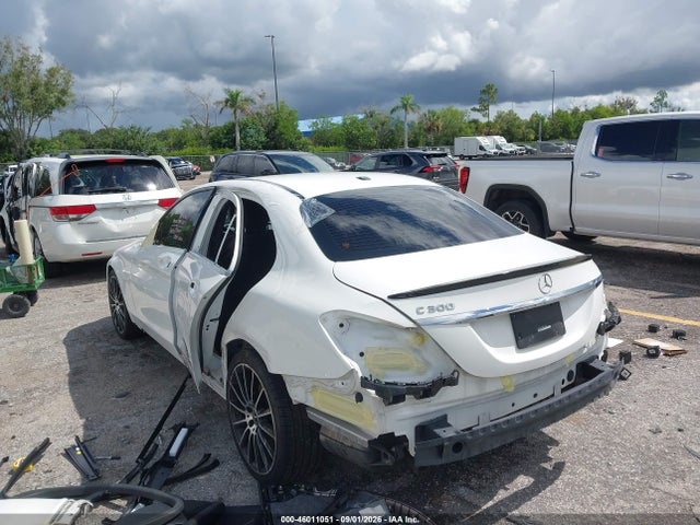 46011051 :رقم المزاد ، W1KWF8DB5MR645057 vin ، 2021 Mercedes-benz C 300 Sedan مزاد بيع
