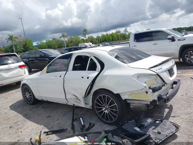 46011051 :رقم المزاد ، W1KWF8DB5MR645057 vin ، 2021 Mercedes-benz C 300 Sedan مزاد بيع