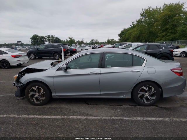 Aukcja sprzedaży 2017 Honda Accord Lx, vin: 1HGCR2F37HA067234, numer aukcji: 46011061