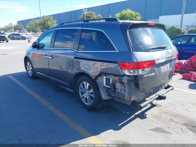 46011071 :رقم المزاد ، 5FNRL5H68FB005946 vin ، 2015 Honda Odyssey Ex-l مزاد بيع
