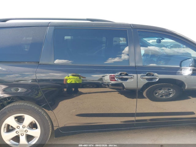 Продажа на аукционе авто 2012 Toyota Sienna Le V6 8 Passenger, vin: 5TDKK3DC7CS262575, номер лота: 46011074